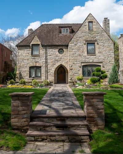 blog photo titled cottage