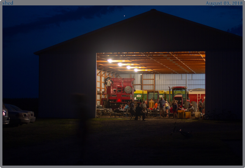 shed, taken 2018-08-03 || Canon Canon EOS REBEL T2i | 50mm | 1/4s @ f/1.4